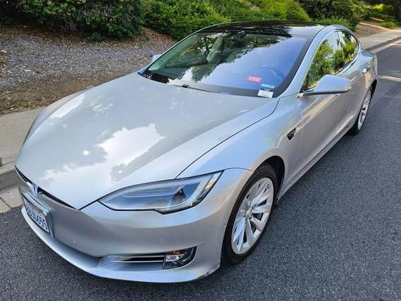 TESLA MODEL S 2017 5YJSA1E22HF222283 image